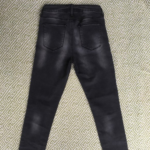 Faded Black High-Waisted Jeggings - Picture 2 of 5